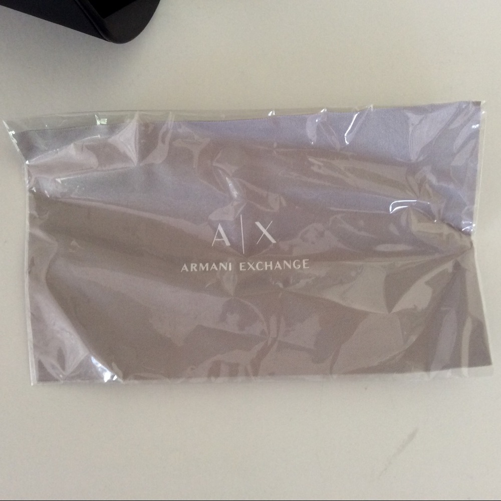 ARMANI EXCHANGE BLACK HARD SHELL GLASSES CASE - Picture 7 of 7